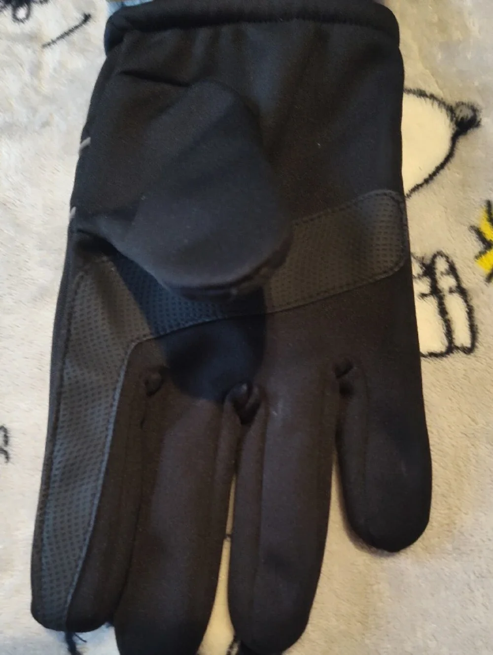 isotoner Black Gloves with Reflective Trim